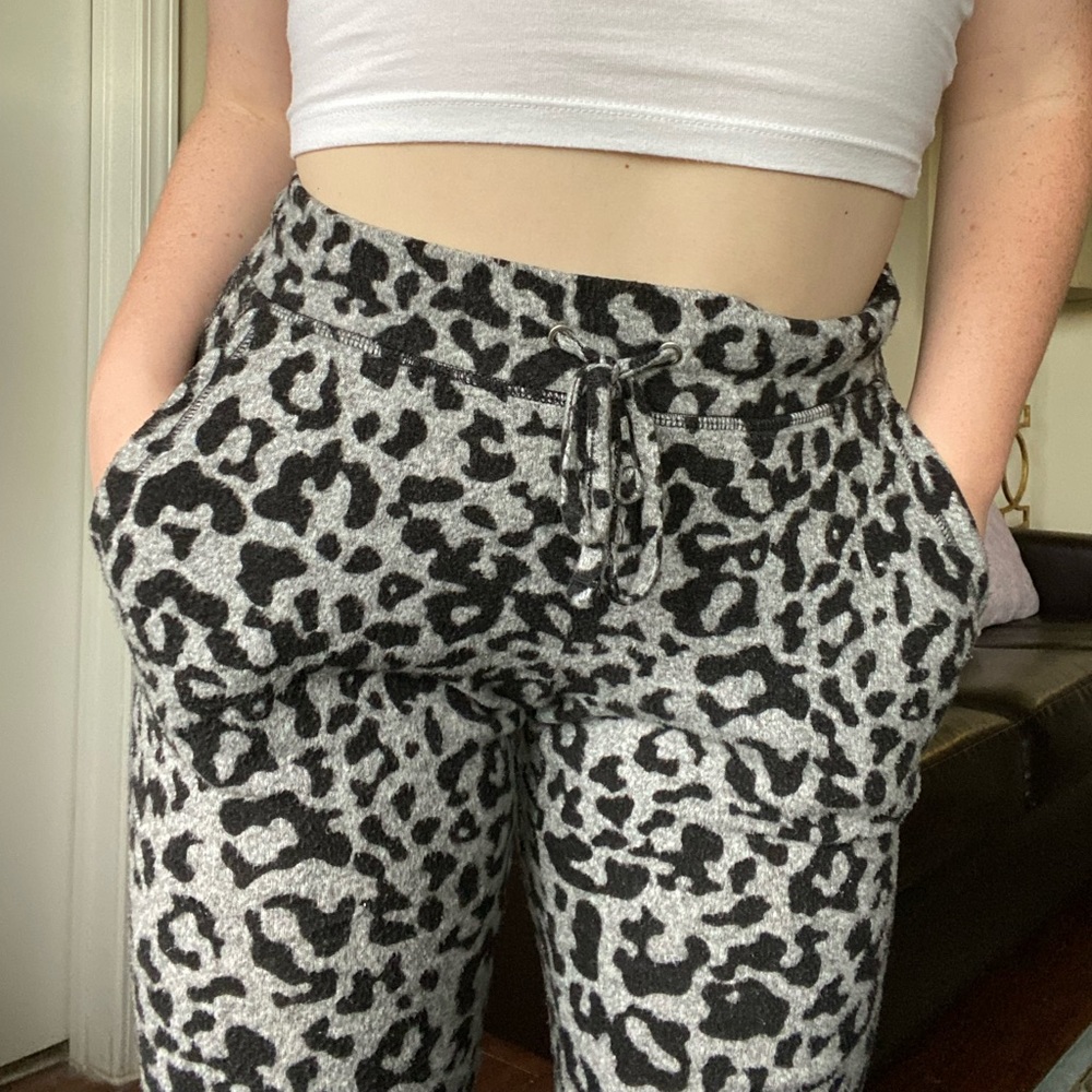 Cheetah joggers